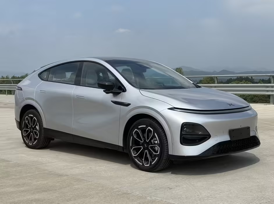 热闹了：小鹏发力增程混动车市场，至少推出三款新车
